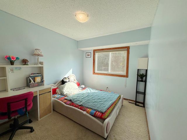 1814 Walnut Lane, Eagan, MN 55122