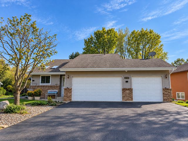 1814 Walnut Lane, Eagan, MN 55122
