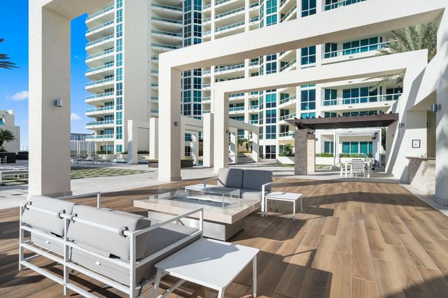 101 S Fort Lauderdale Beach Boulevard 702, Fort Lauderdale, FL 33316