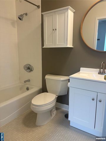 220 Main 202, Little Falls, NJ 07424