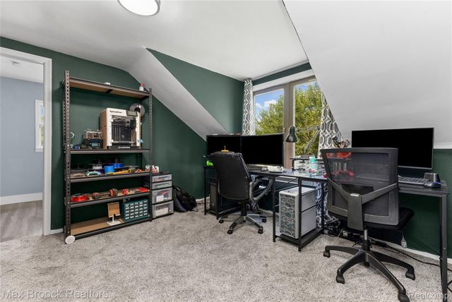 27216 Shiawassee Road, Southfield, MI 48033