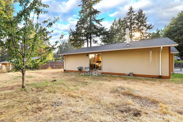 982 SW Shannon Drive, Port Orchard, WA 98367