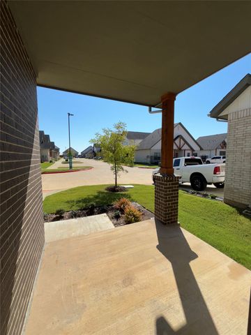 2036 Oak Grove 103, Aubrey, TX 76227