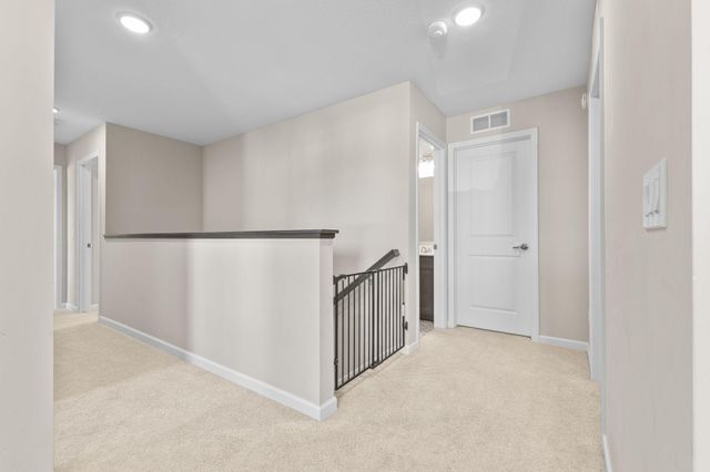 6299 63rd Street S, Cottage Grove, MN 55016