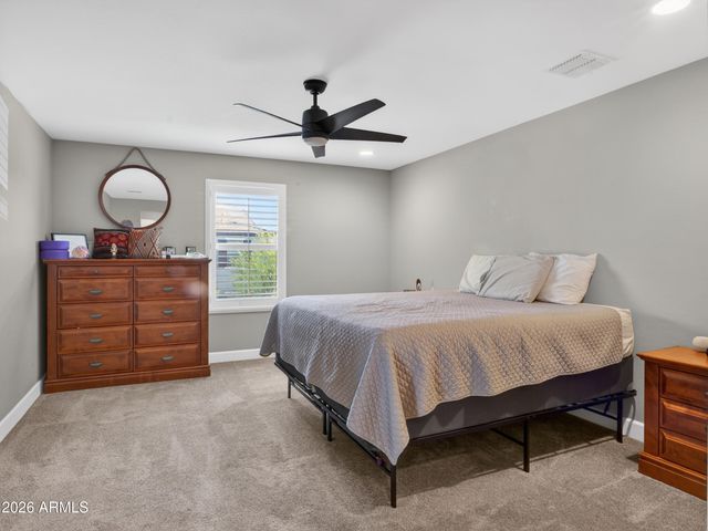 3326 W DONNER Drive, Phoenix, AZ 85041