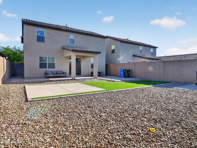 3326 W DONNER Drive, Phoenix, AZ 85041