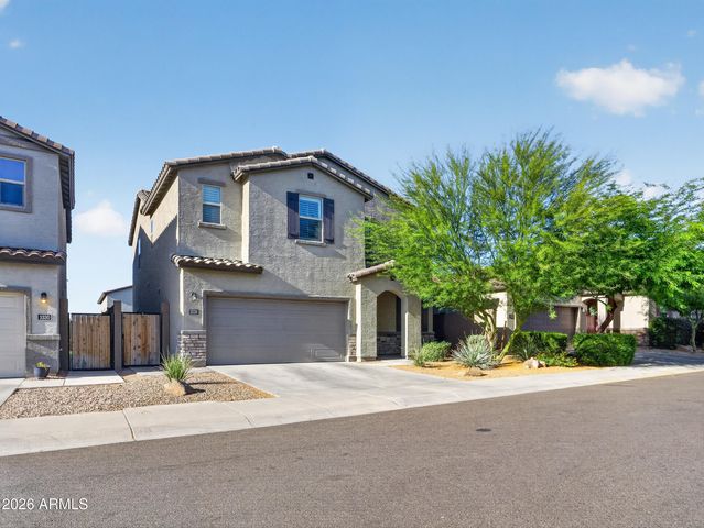 3326 W DONNER Drive, Phoenix, AZ 85041