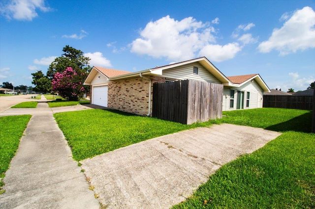 505 Oaklawn Dr, Houma, LA 70363