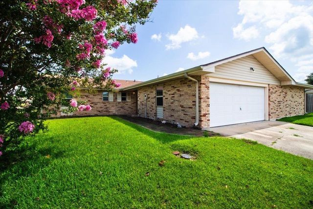 505 Oaklawn Dr, Houma, LA 70363