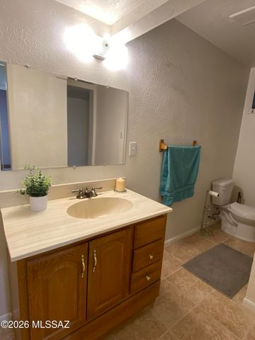 1031 E Irwin Place, Tucson, AZ 85719