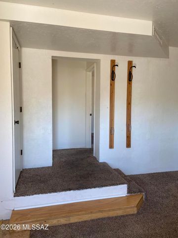 1031 E Irwin Place, Tucson, AZ 85719