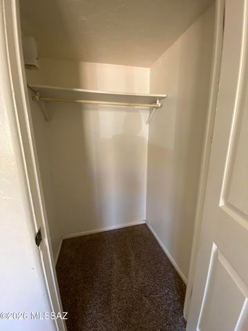 1031 E Irwin Place, Tucson, AZ 85719