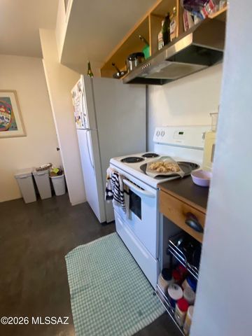 1031 E Irwin Place, Tucson, AZ 85719