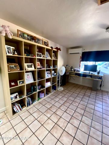 1031 E Irwin Place, Tucson, AZ 85719