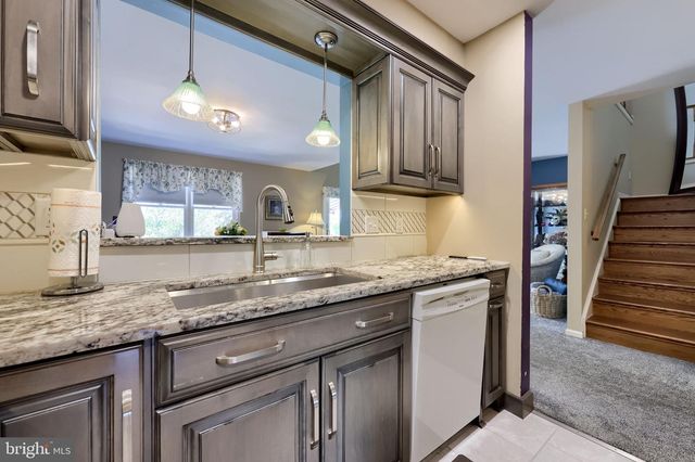 85 ROCKFORD RD, Mountville, PA 17554