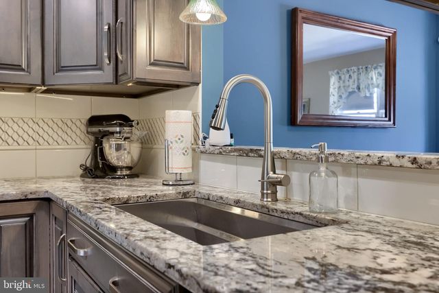 85 ROCKFORD RD, Mountville, PA 17554