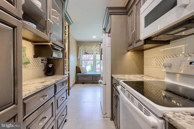 85 ROCKFORD RD, Mountville, PA 17554