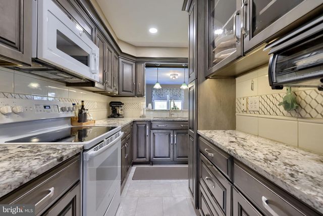 85 ROCKFORD RD, Mountville, PA 17554