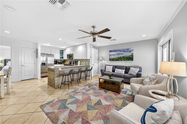 4901 State Highway 361 125, Port Aransas, TX 78373