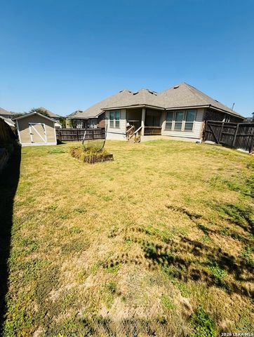 2566 Golden Rain, San Antonio, TX 78245