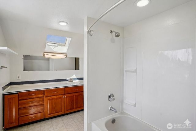 6446 S Montgomery Street, Tacoma, WA 98409