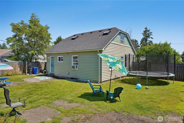 6446 S Montgomery Street, Tacoma, WA 98409