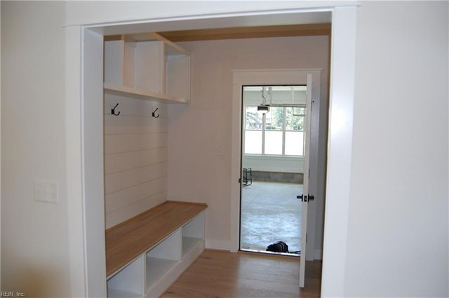2856 Seaboard RD, Virginia Beach, VA 23456