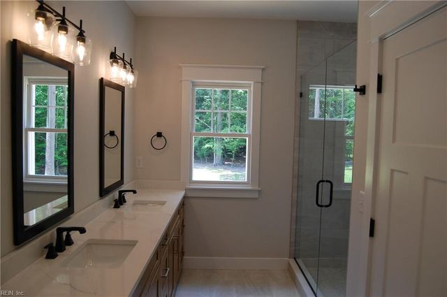 2856 Seaboard RD, Virginia Beach, VA 23456