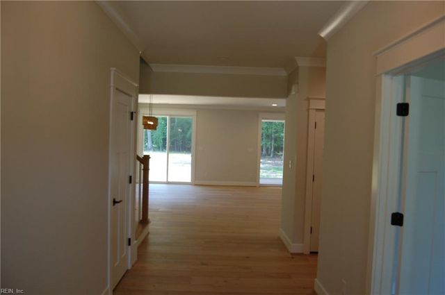 2856 Seaboard RD, Virginia Beach, VA 23456