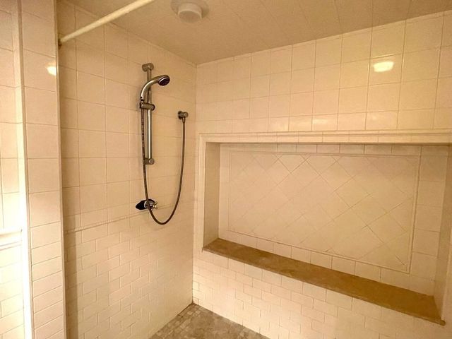 36 Sunhill Ln 0, Newton, MA 02459