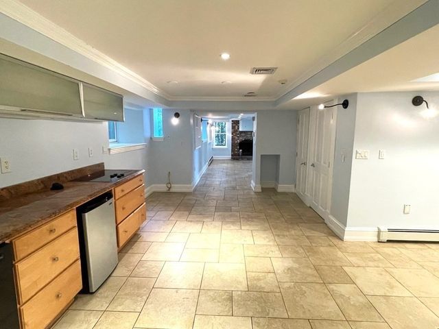 36 Sunhill Ln 0, Newton, MA 02459