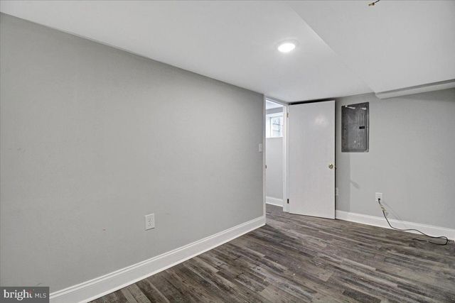 110 S ARLINGTON AVE, Baltimore, MD 21223