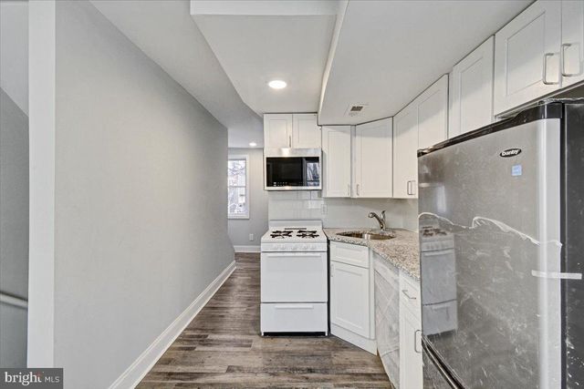 110 S ARLINGTON AVE, Baltimore, MD 21223