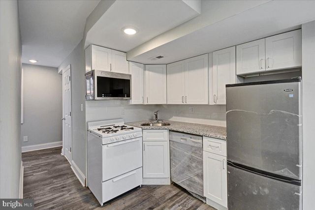 110 S ARLINGTON AVE, Baltimore, MD 21223