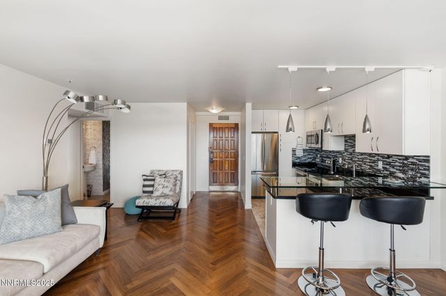 100 N Arlington Avenue UNIT 17G, Reno, NV 89501