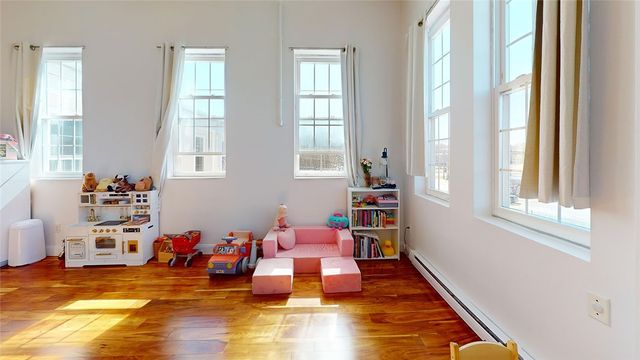 148 Bernon Street 26, Woonsocket, RI 02895