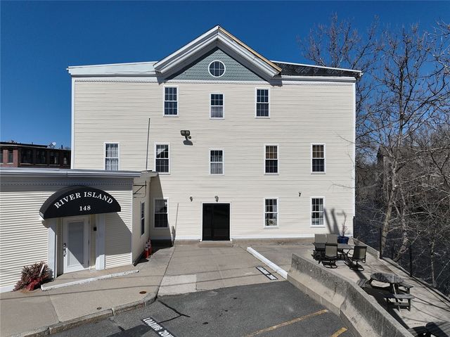 148 Bernon Street 26, Woonsocket, RI 02895