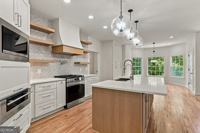 5173 Barrington Trc, Atlanta, GA 30331