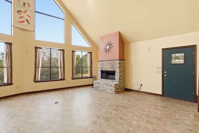 3550 Beacon Lake Drive, Bluff Dale, TX 76433