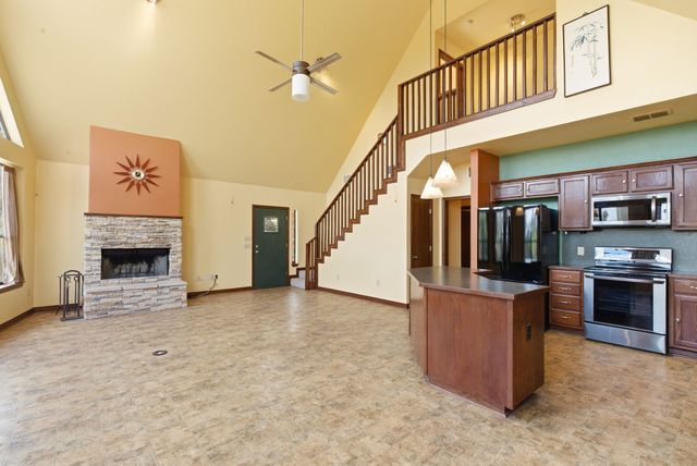 3550 Beacon Lake Drive, Bluff Dale, TX 76433