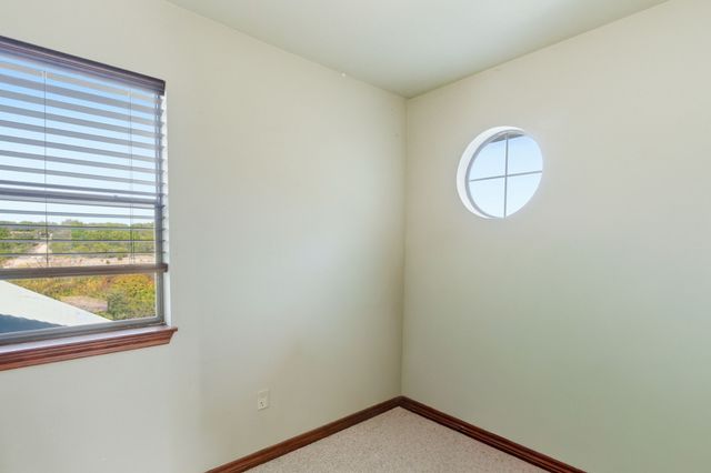 3550 Beacon Lake Drive, Bluff Dale, TX 76433