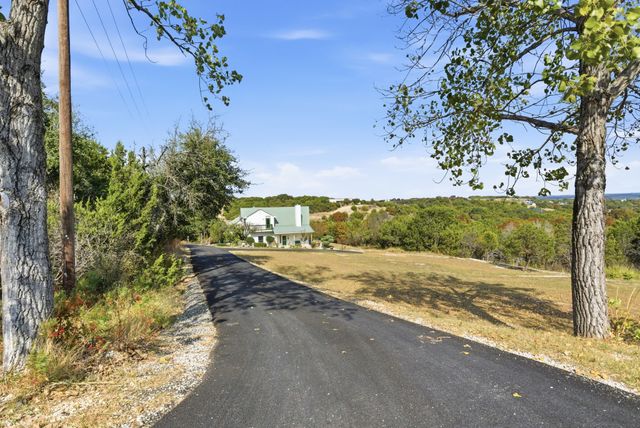 3550 Beacon Lake Drive, Bluff Dale, TX 76433