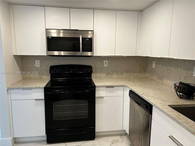 3300 NE 192nd St 1715, Aventura, FL 33180