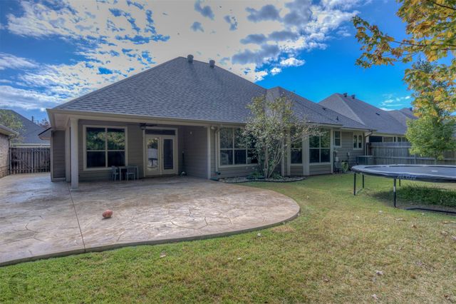 260 Eagle Bend Way, Shreveport, LA 71115