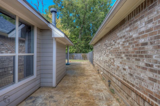 260 Eagle Bend Way, Shreveport, LA 71115