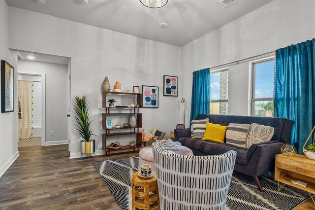 414 Emmy Jean Drive, Blanchard, OK 73010