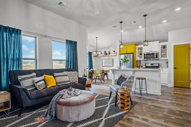 414 Emmy Jean Drive, Blanchard, OK 73010