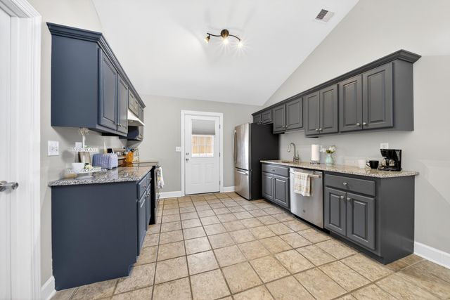 138 Cambridge Dr Unit C4, Gallatin, TN 37066