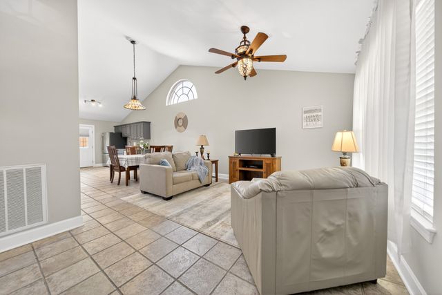 138 Cambridge Dr Unit C4, Gallatin, TN 37066