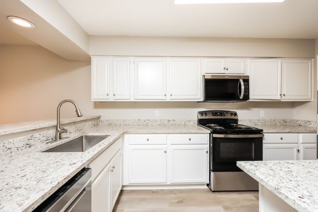 1803 Abshire Lane, Dallas, TX 75228